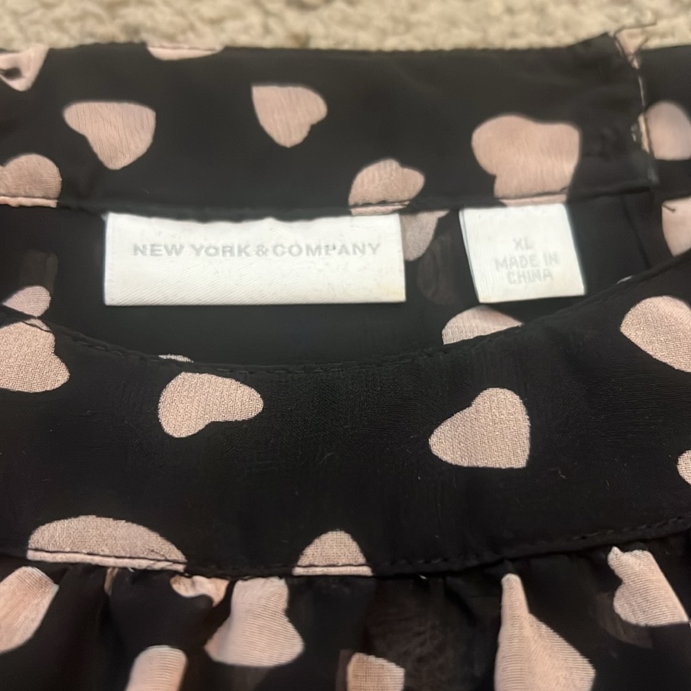 NY&CO Black and Pink Heart Patterned Top - Picture 2 of 7